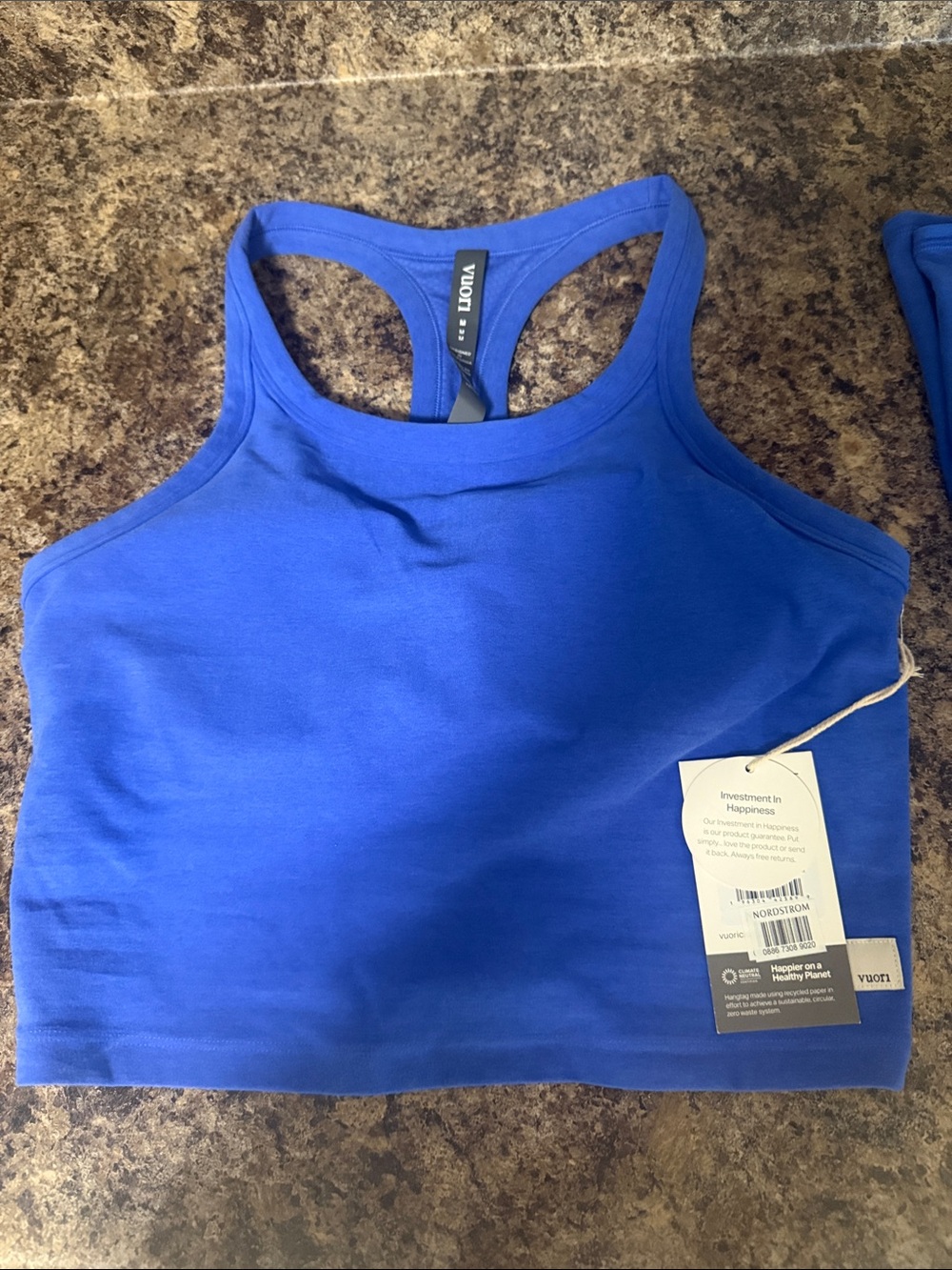 Vuori Royal Blue Racerback Sports Bra Crop Top and Full Length Leggings NWT - Picture 2 of 8